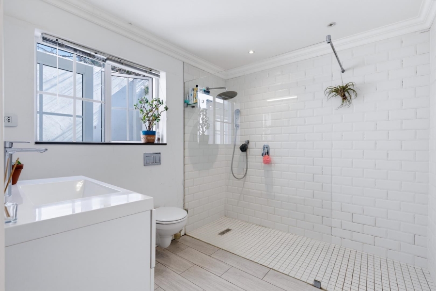 2 Bedroom Property for Sale in Observatory Western Cape